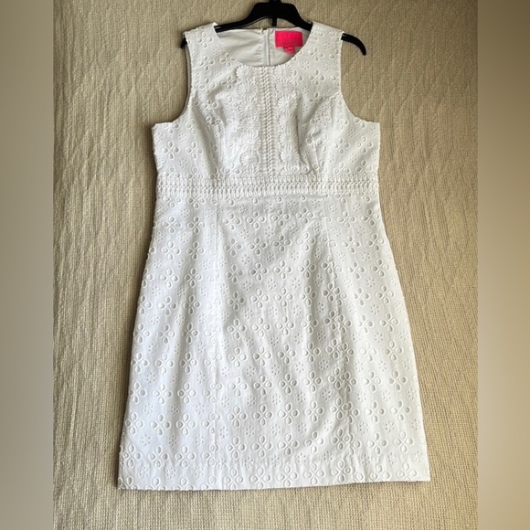 Lilly Pulitzer Dresses & Skirts - Lily Pullitzer White Knee Lenght Dress size 10